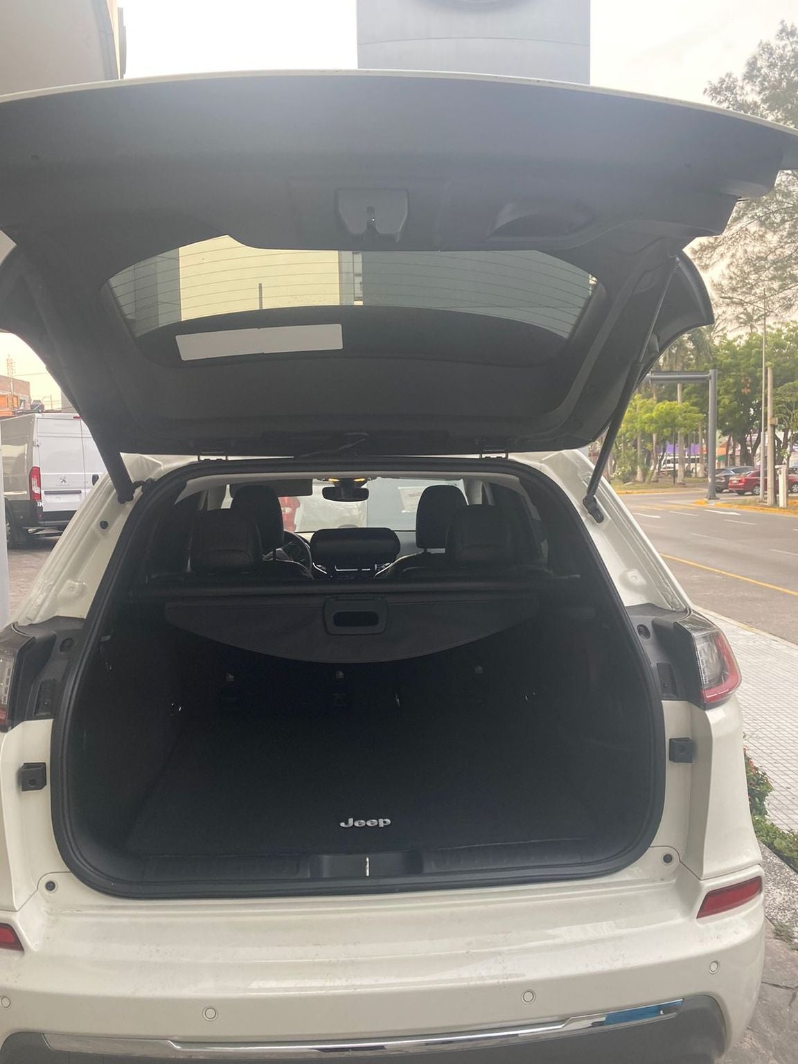 2019 Jeep Cherokee 3.2 Overland At