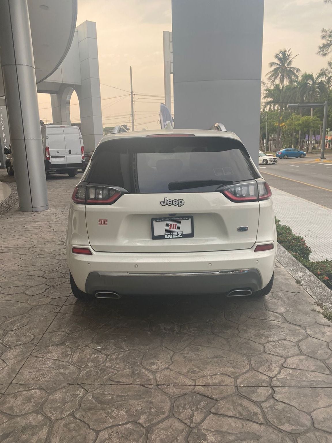 2019 Jeep Cherokee 3.2 Overland At