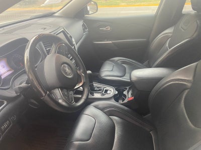 2019 Jeep Cherokee 3.2 Overland At