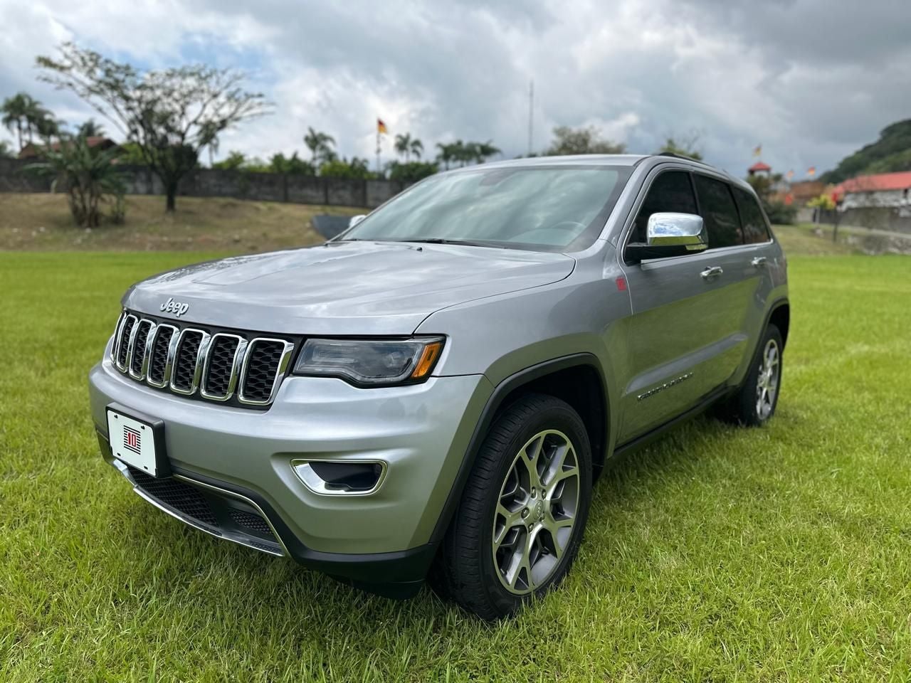 2021 Jeep Grand Cherokee 3.6 V6 Limited Lujo 4x2 At