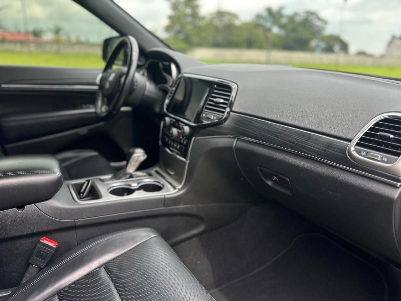 2021 Jeep Grand Cherokee 3.6 V6 Limited Lujo 4x2 At