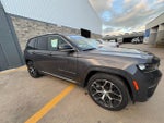 2023 Jeep Grand Cherokee 5.7 V8 Summit  4x4 At