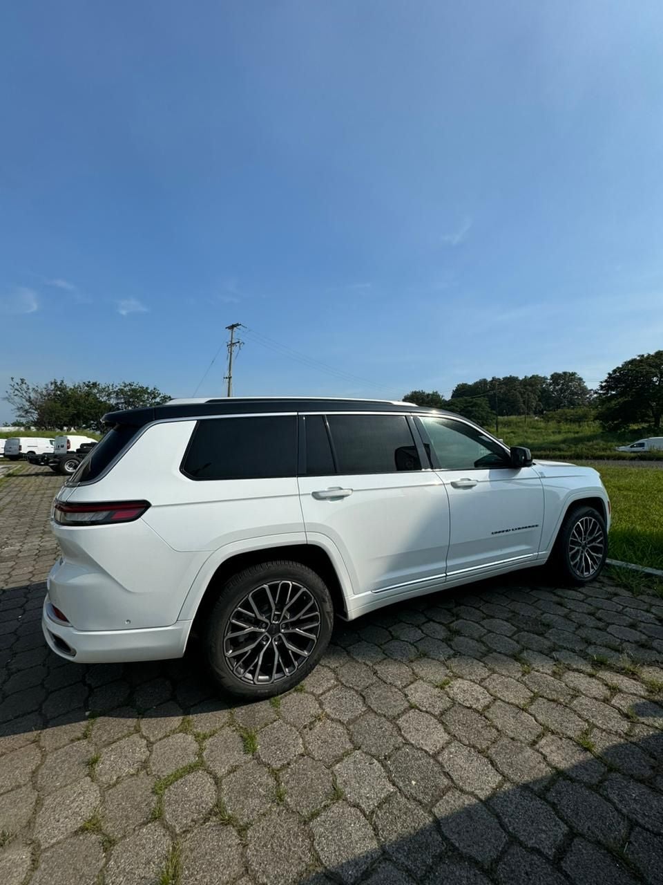 2022 Jeep Grand Cherokee 5.7 V8 L Summit 4x4 At