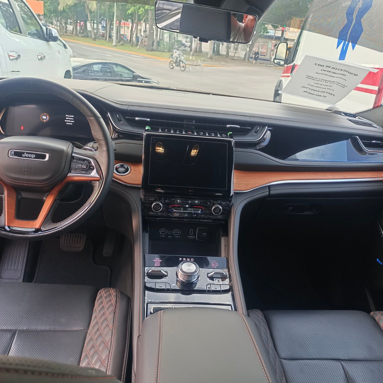 2023 Jeep Grand Cherokee 5.7 V8 L Summit 4x4 At