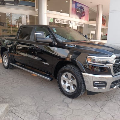 2025 RAM 1500 3.6 V6 Bighorn Crew Cab 4x4 At