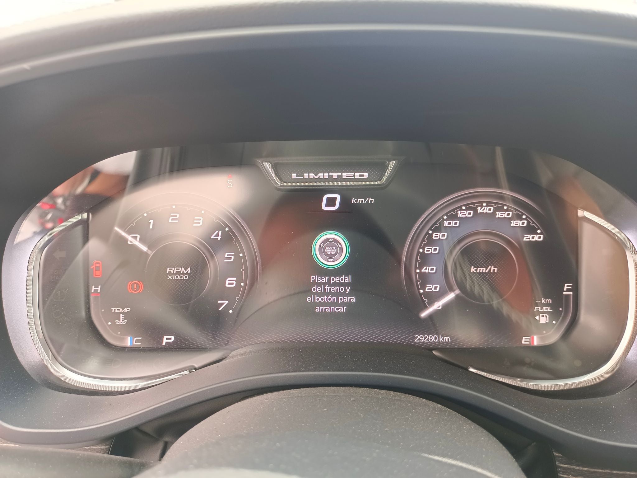 2024 RAM 1500 5.7 V8 Limited Mild-Hybrid Crew Cab At