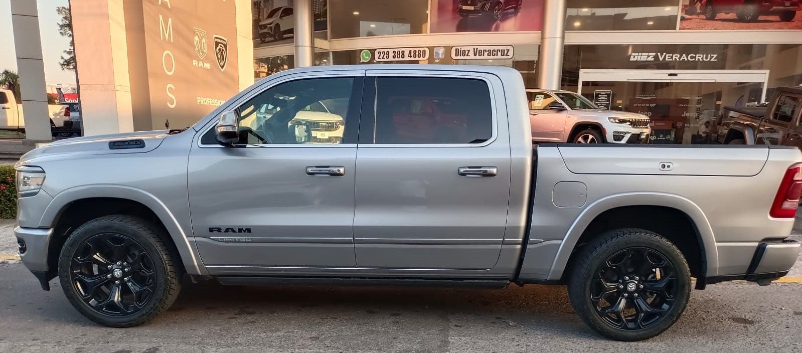 2022 RAM 1500 Limited Crew Cab Mild-Hybrid