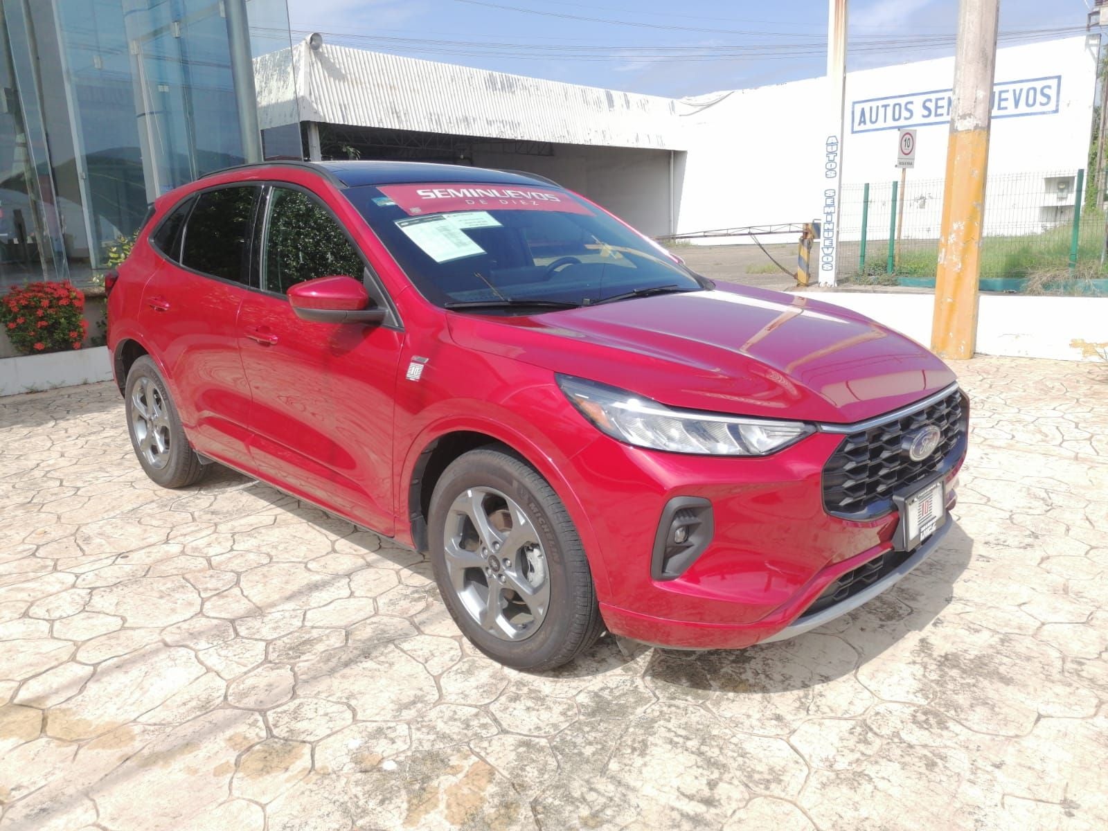 2023 Ford Escape 2.5 St-Line Select At