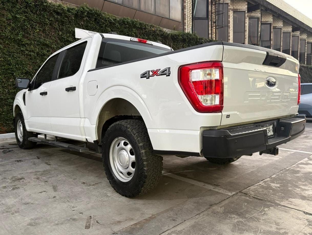2021 Ford F-150 5.0 V8 XL Crew Cab 4x4 At