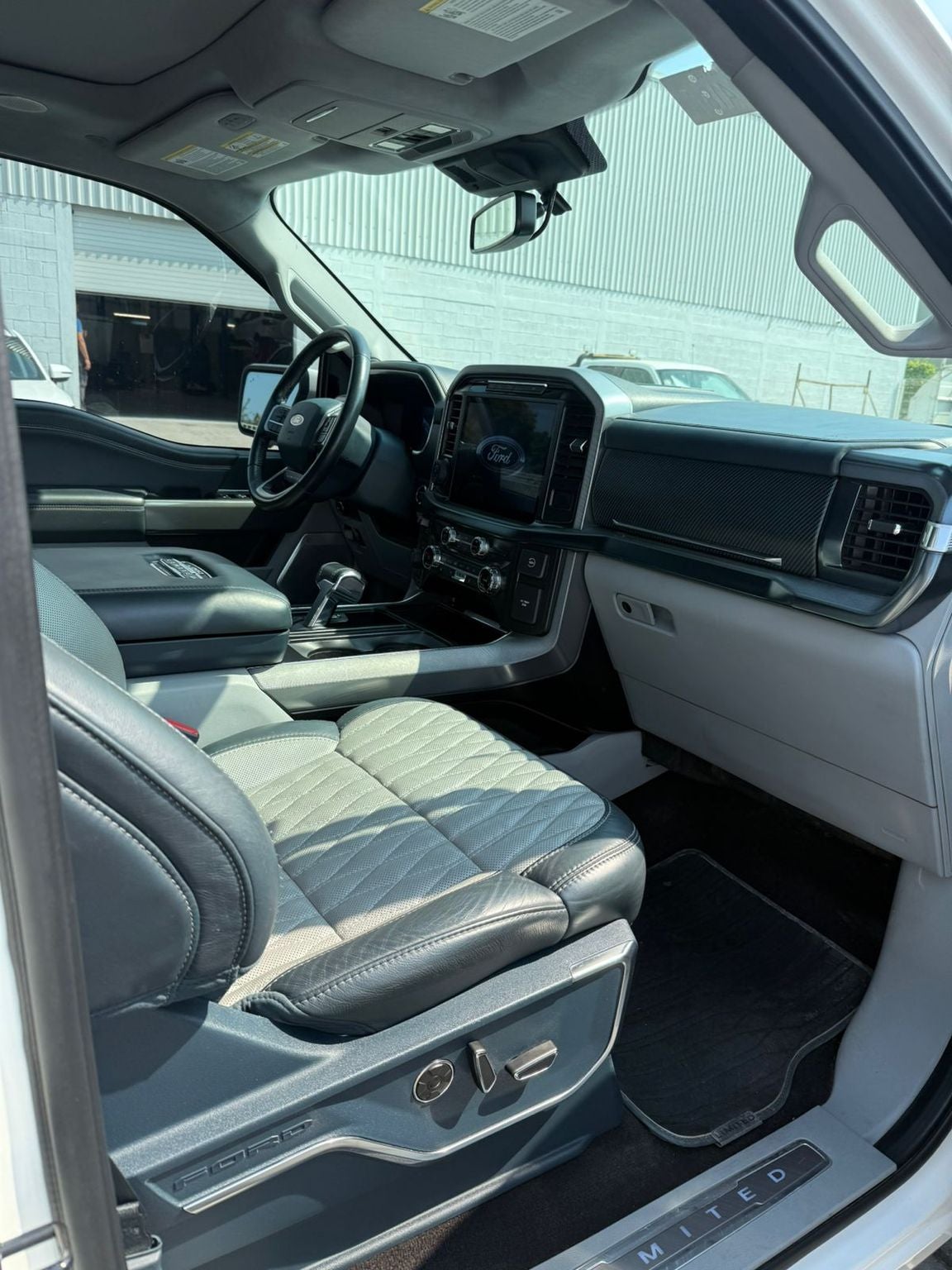 2022 Ford Lobo 3.5 Limited HEV doble cab AT V6 4X4