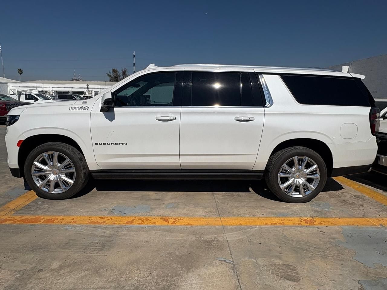 2022 Chevrolet Suburban 6.2 V8 High Country At