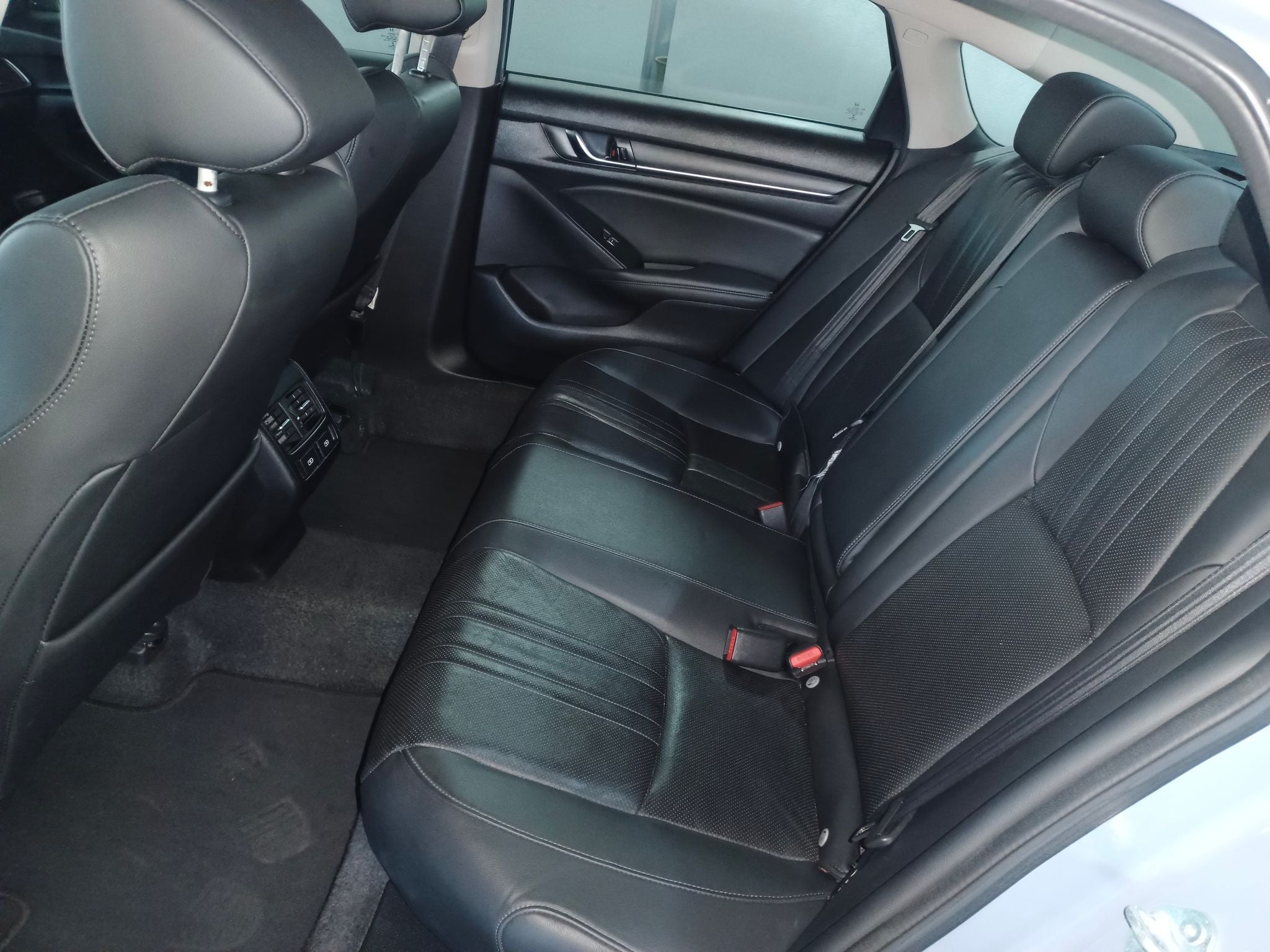 2022 Honda Accord 2.0 L4 Touring Piel Cvt