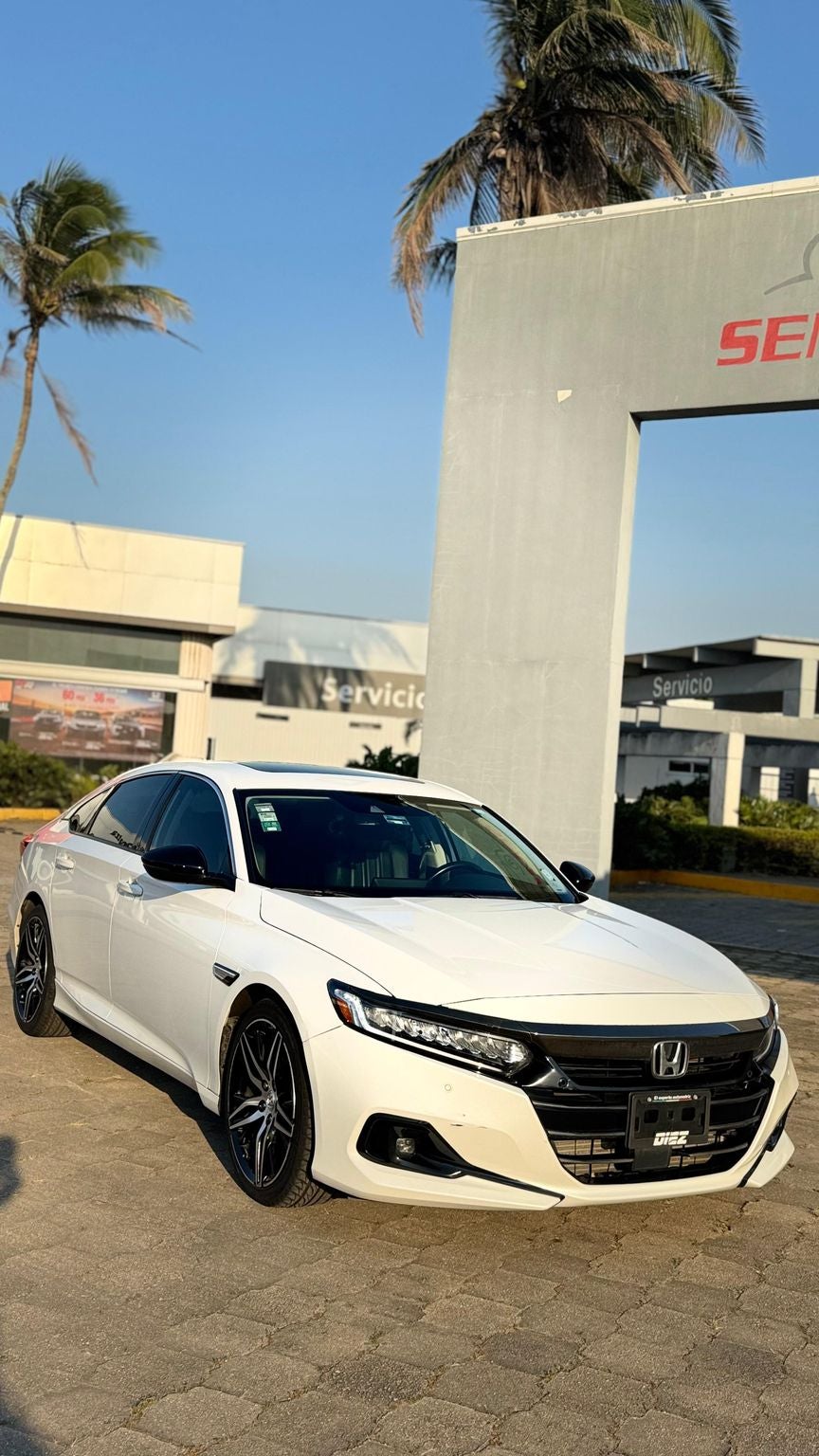 2022 Honda Accord 2.0 L4 Touring Piel Cvt