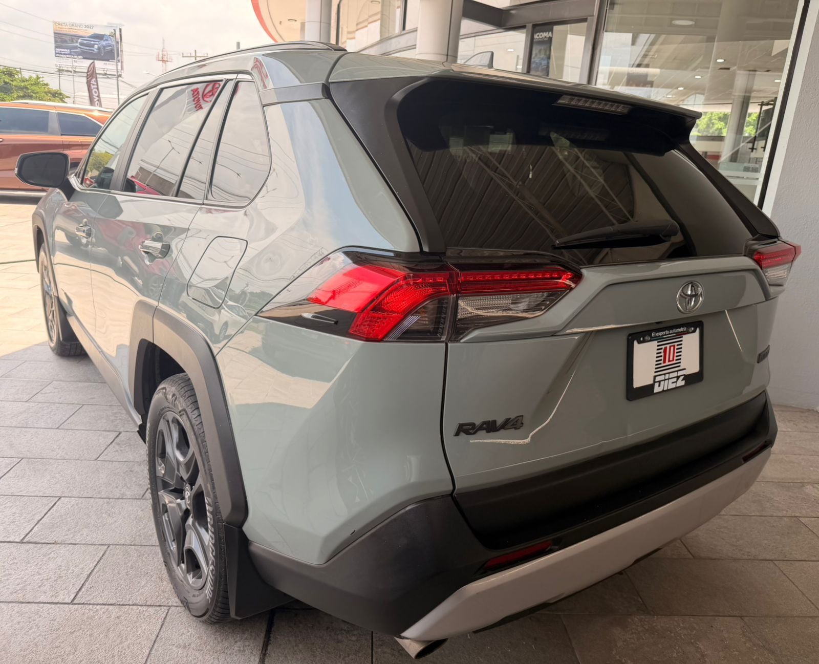 2022 Toyota RAV4 2.5 Adventure At