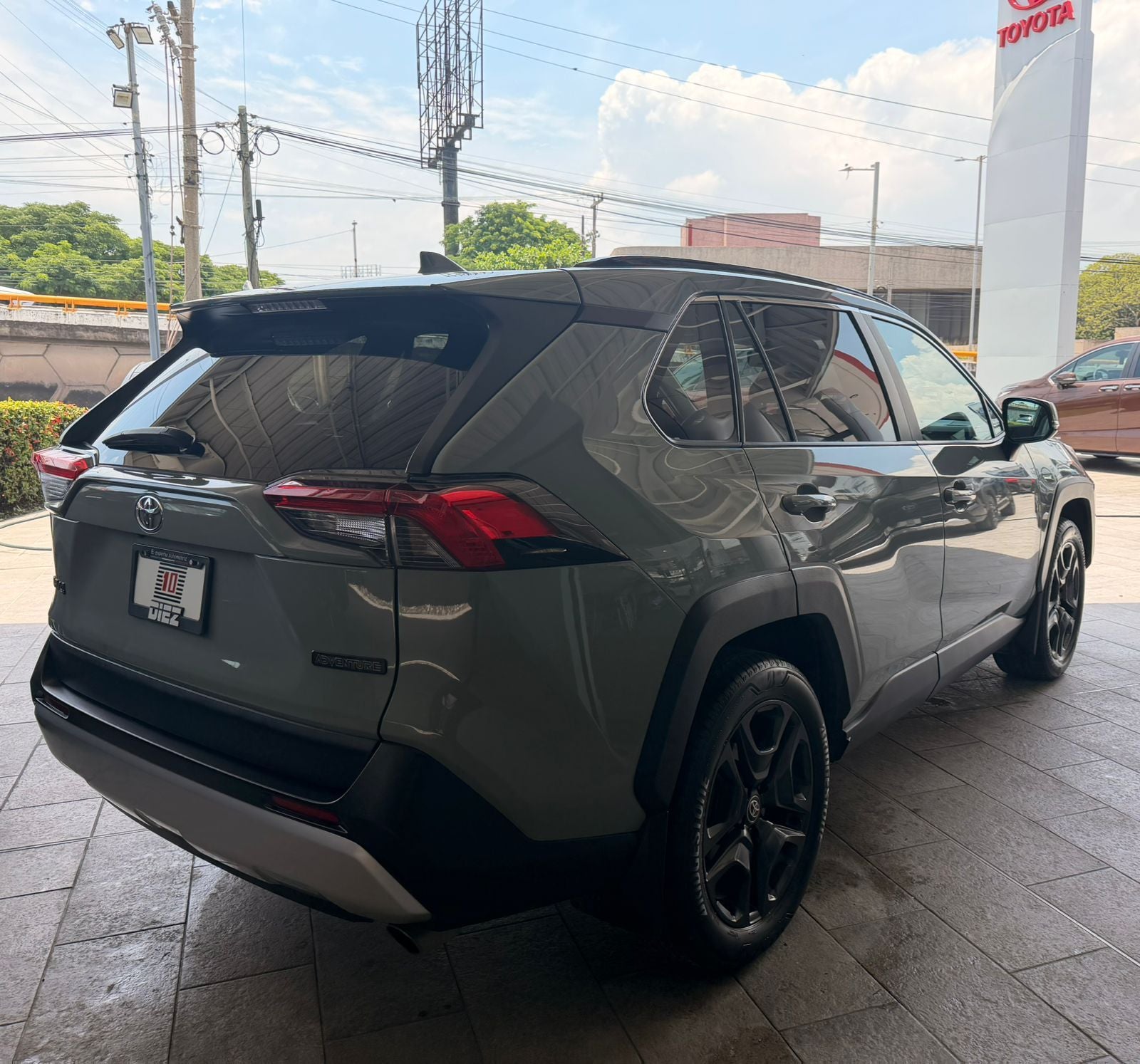 2022 Toyota RAV4 2.5 Adventure At