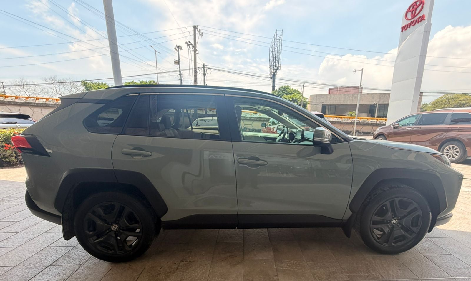 2022 Toyota RAV4 2.5 Adventure At