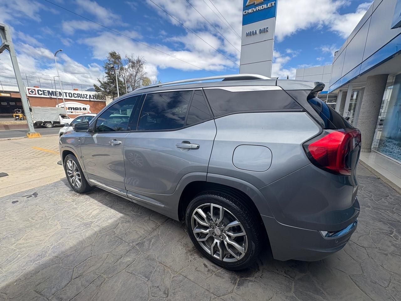 2023 GMC Terrain 1.5 Denali At