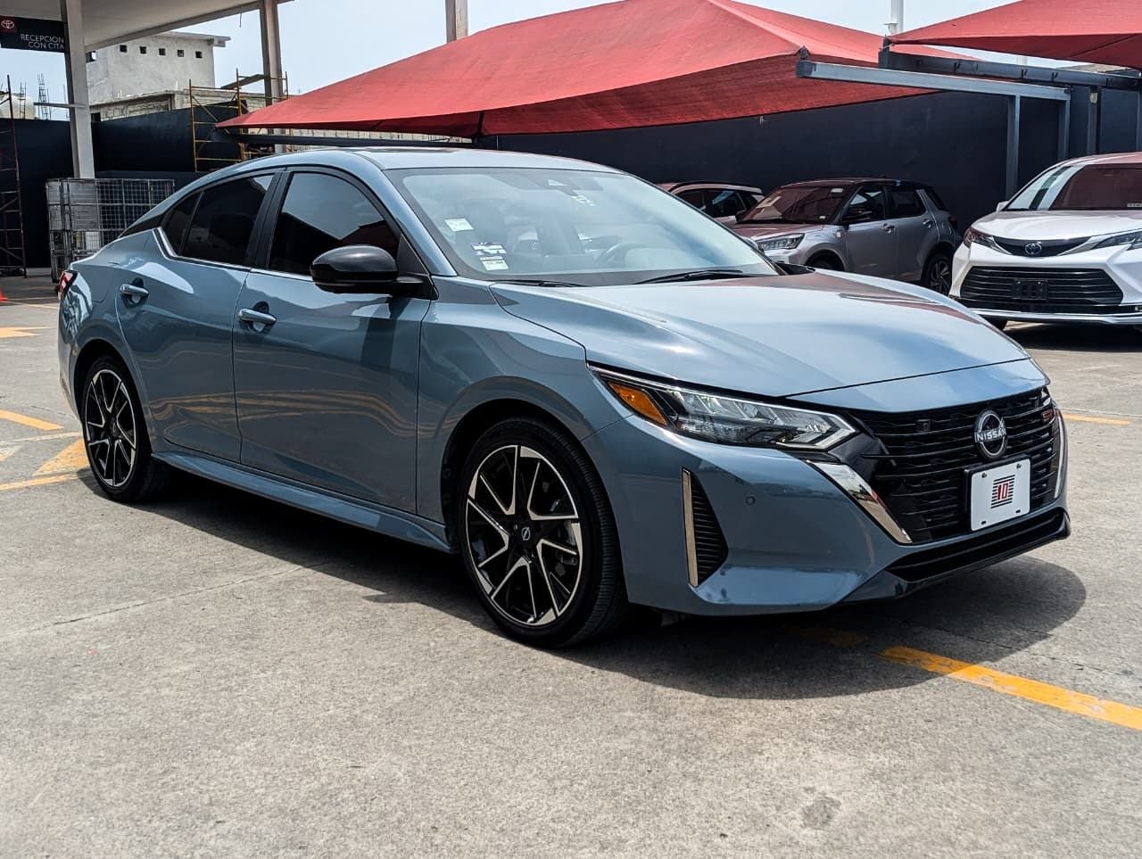 2025 Nissan Sentra 2.0 SR Platinum At