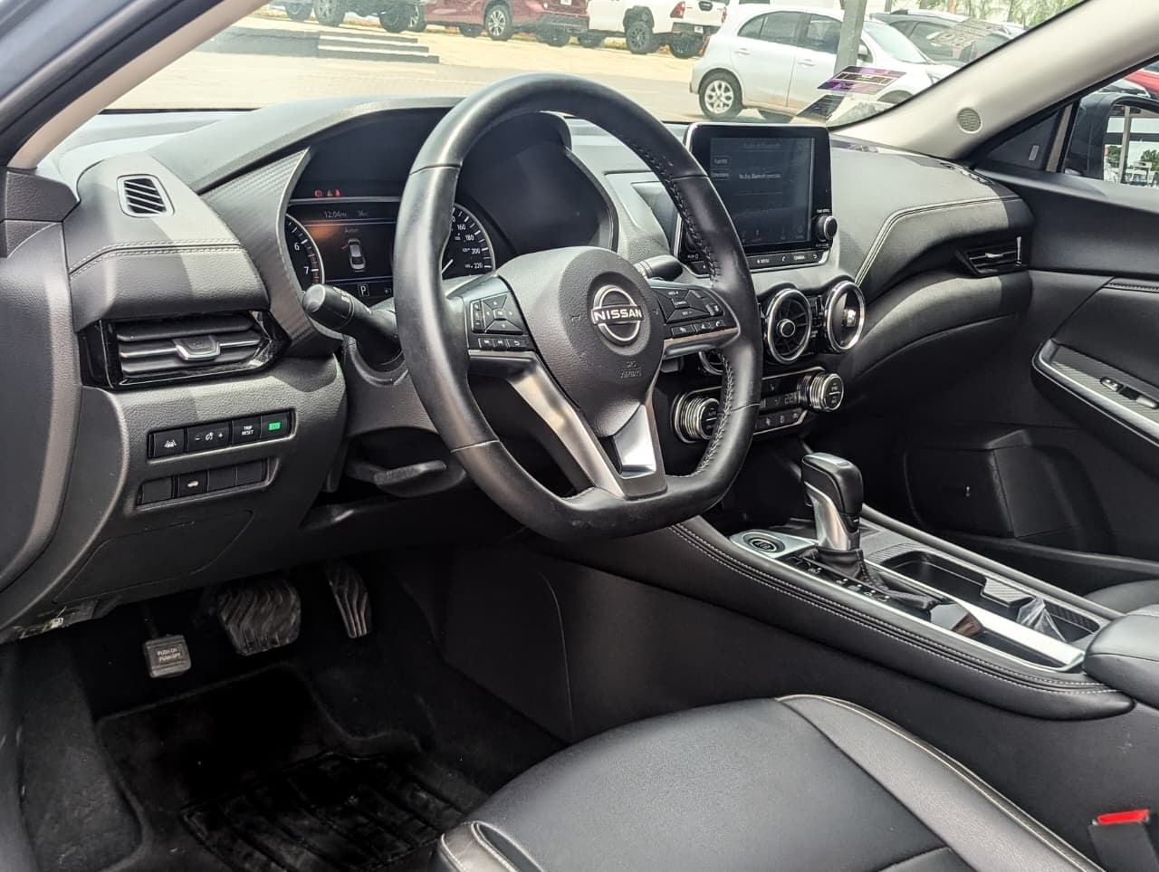 2025 Nissan Sentra 2.0 SR Platinum At