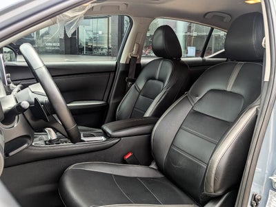 2025 Nissan Sentra 2.0 SR Platinum At