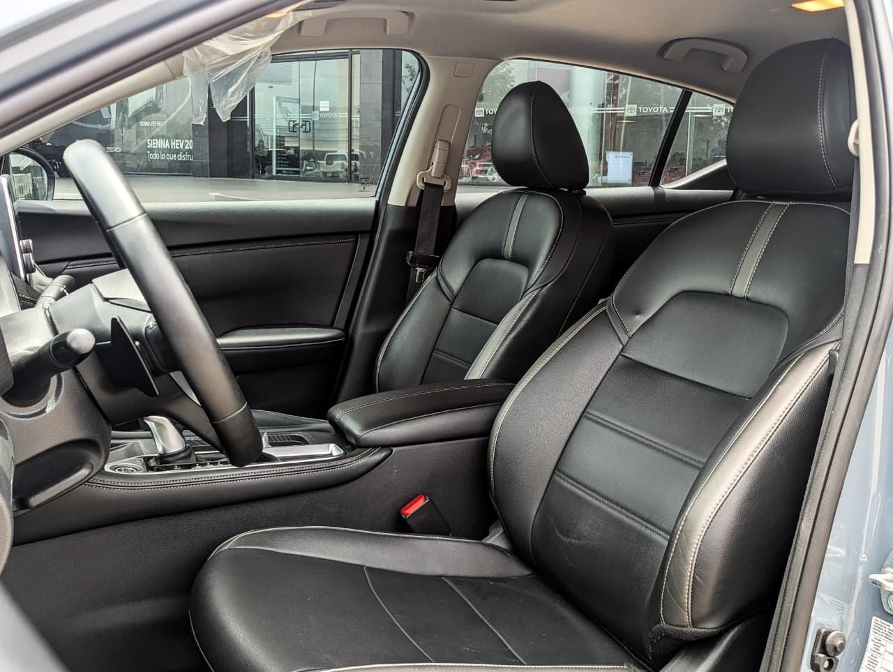 2025 Nissan Sentra 2.0 SR Platinum At