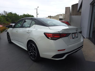 2024 Nissan Sentra 2.0 SR Platinum At