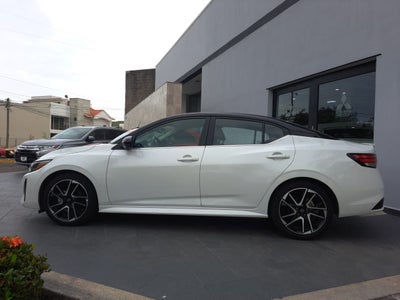 2024 Nissan Sentra 2.0 SR Platinum At
