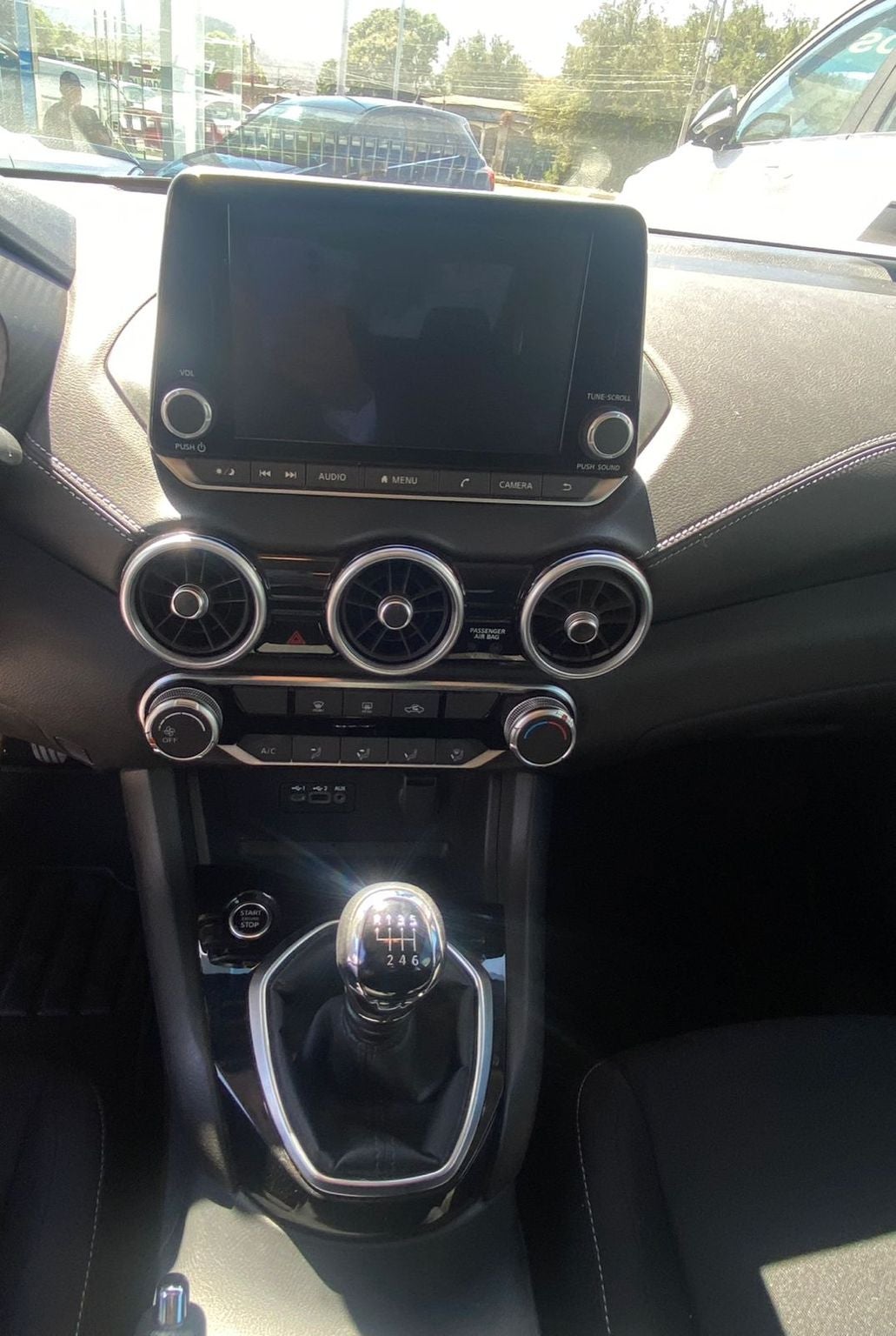 2025 Nissan Sentra 2.0 Advance Mt