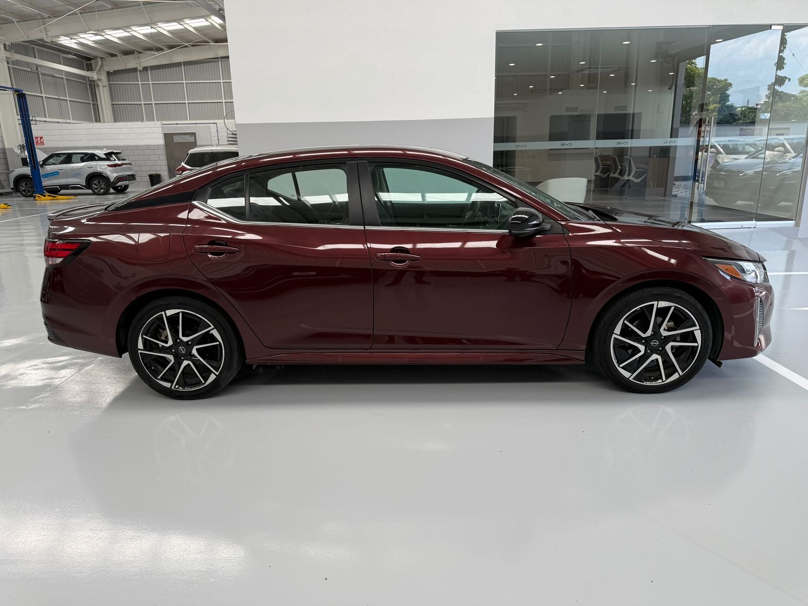 2024 Nissan Sentra 2.0 SR Platinum At