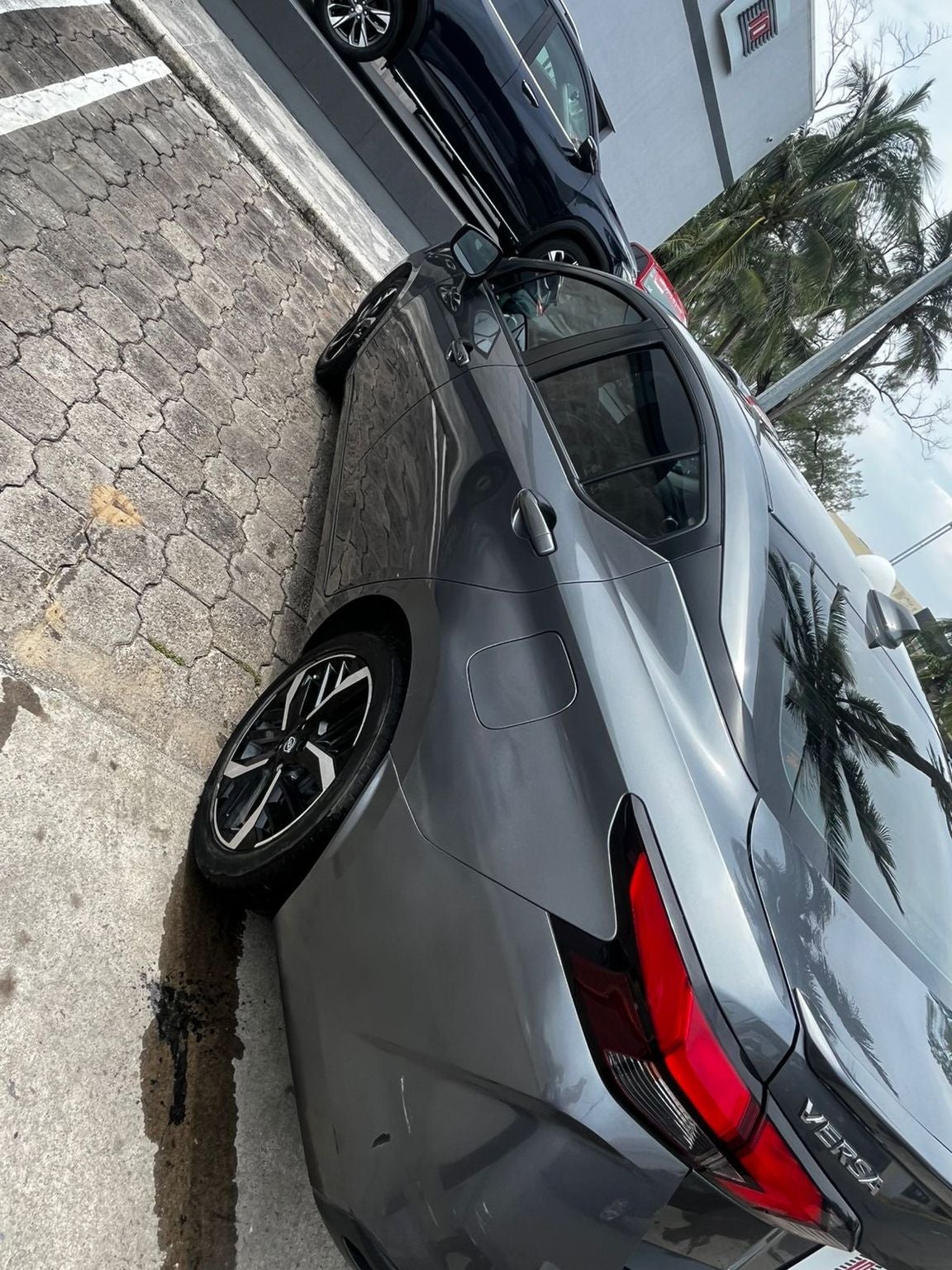 2024 Nissan Versa 1.6 SR At