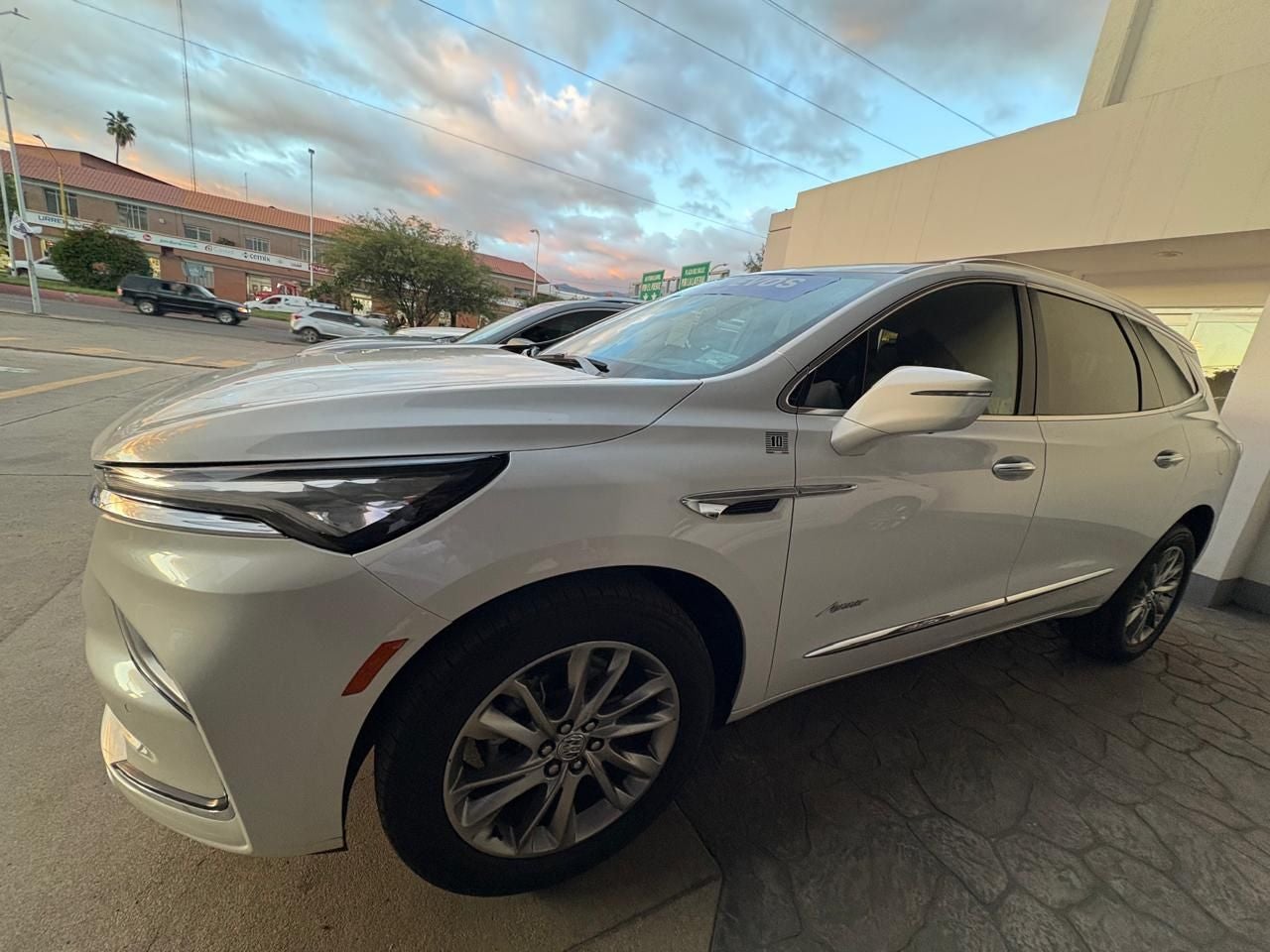 2023 Buick Enclave 3.6 Avenir At