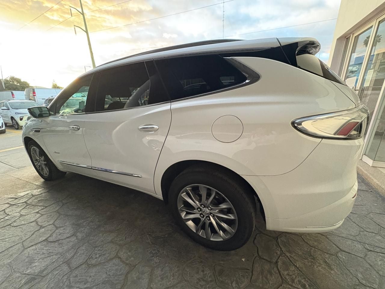 2023 Buick Enclave 3.6 Avenir At