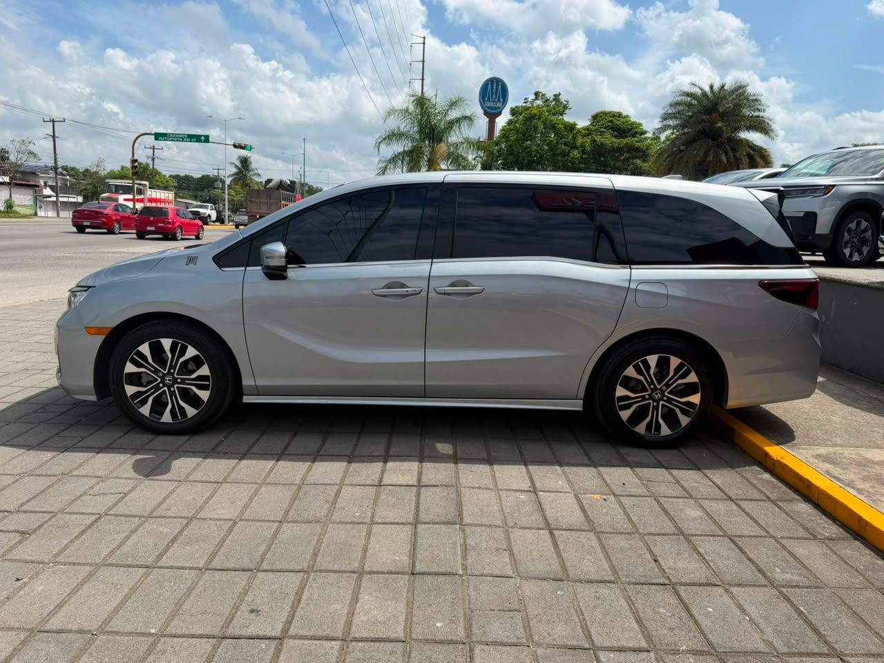 2025 Honda Odyssey 3.5 Touring At