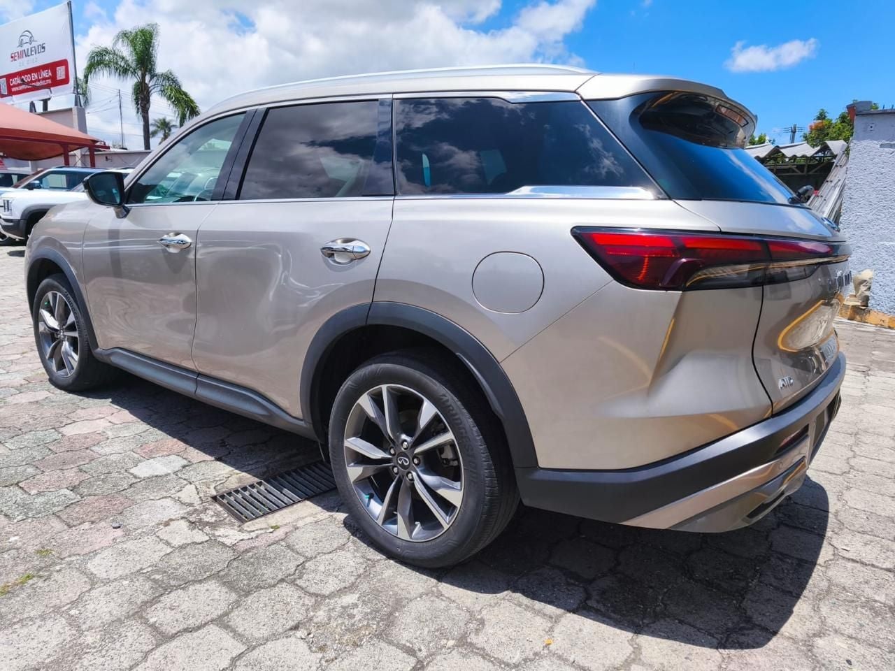 2022 INFINITI QX60 3.5 Luxe At