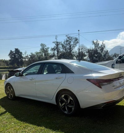 2023 Hyundai Elantra 2.0 Limited Tech Navi At