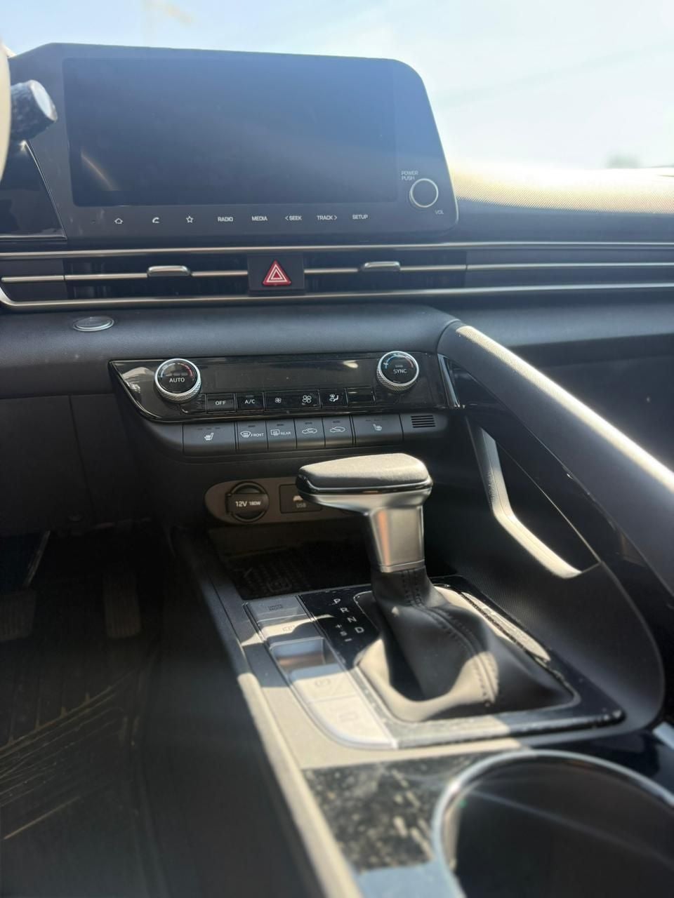 2023 Hyundai Elantra 2.0 Limited Tech Navi At