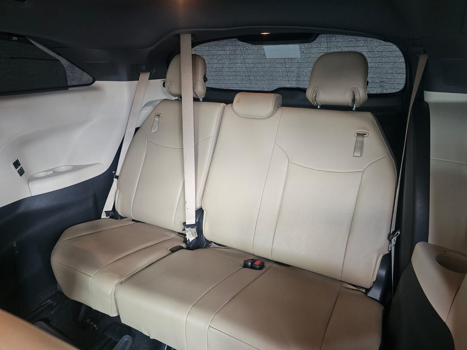 2021 Toyota Sienna 2.5 Limited Hibrido At