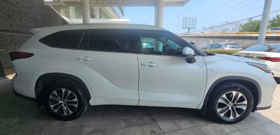 2022 Toyota Highlander 3.5 Xle At