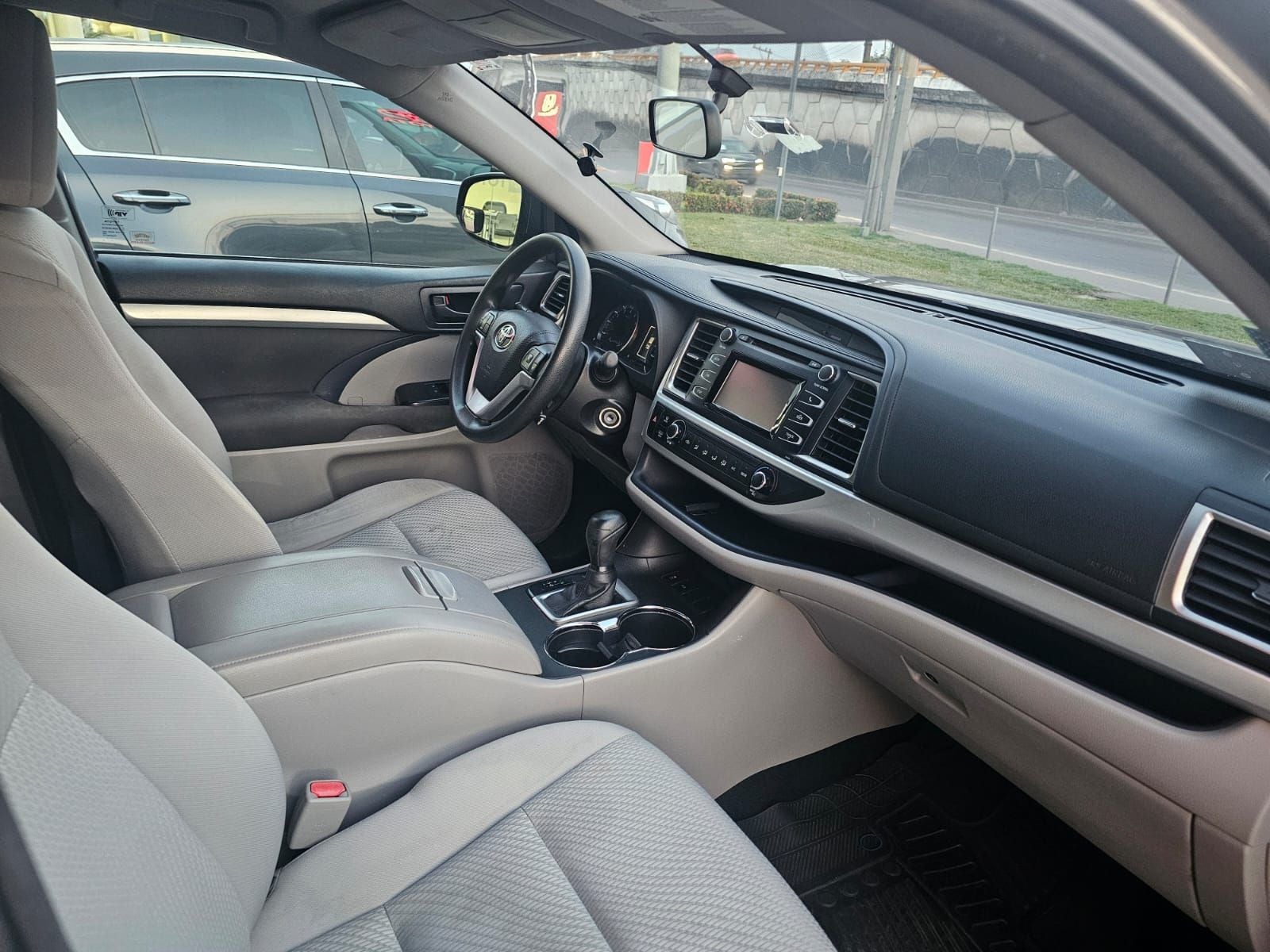 2018 Toyota Highlander 2.5 Le Hev At