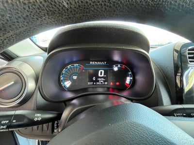 2025 Renault Kwid 1.0 Outsider Mt