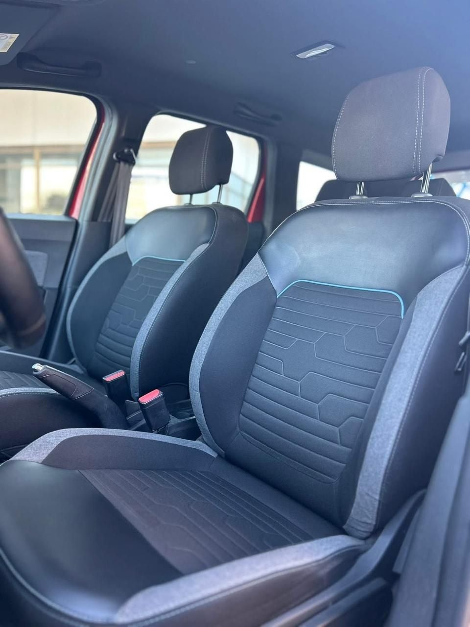 2022 Renault Duster 1.3 Iconic At