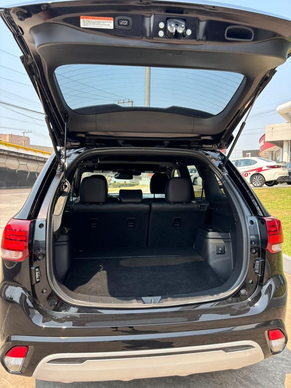 2021 Mitsubishi Outlander 2.0 Limited Híbrido 4x4 At