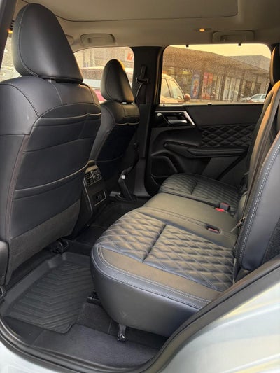 2025 Mitsubishi Outlander PHEV LIMITED