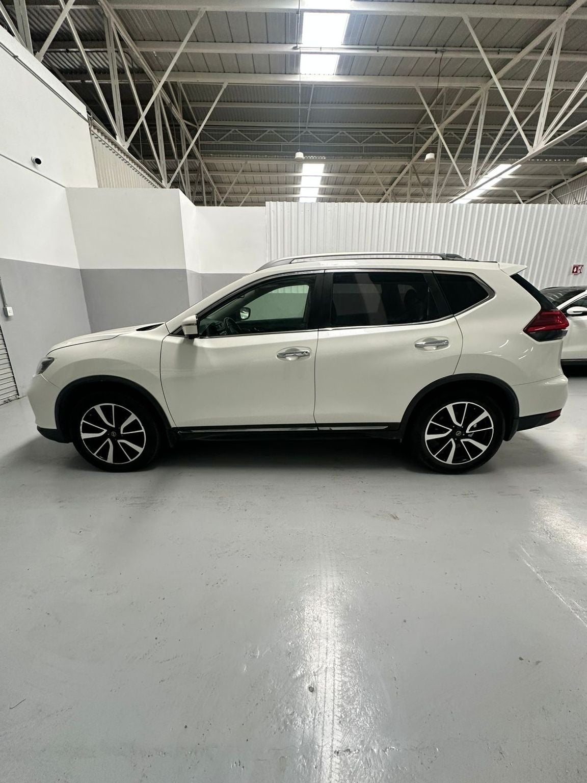 2019 Nissan X-Trail 2.5 Exclusive 2 Filas Cvt