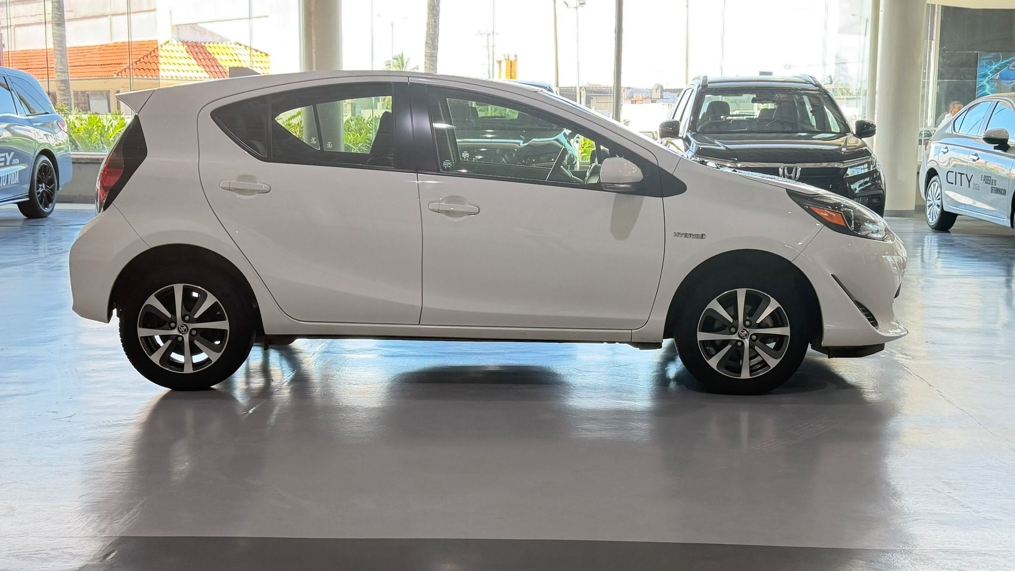 2021 Toyota Prius 1.5 Prius C At