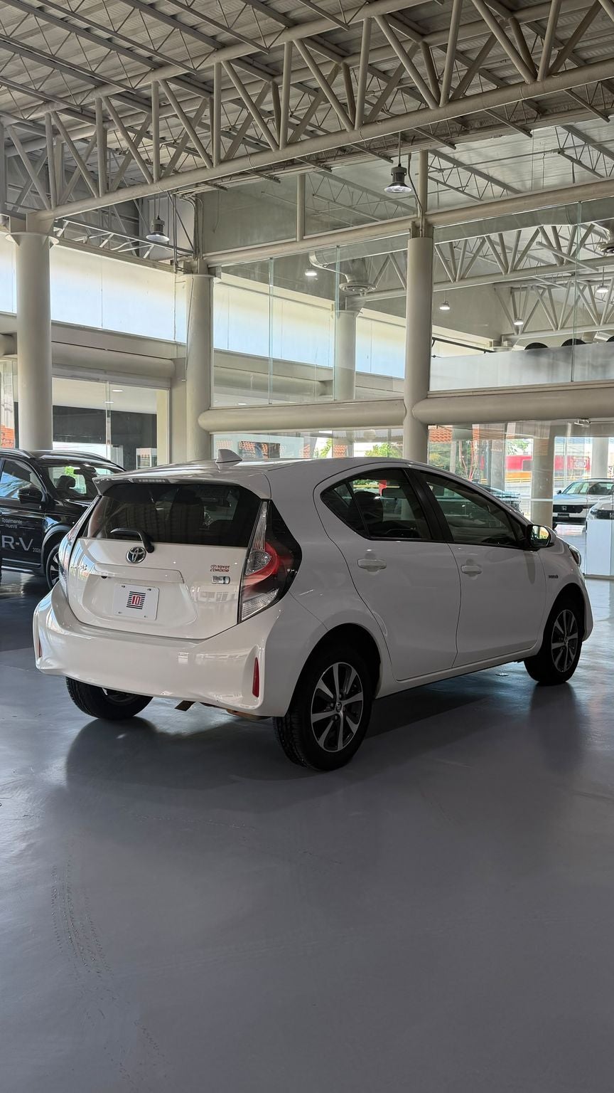 2021 Toyota Prius 1.5 Prius C At