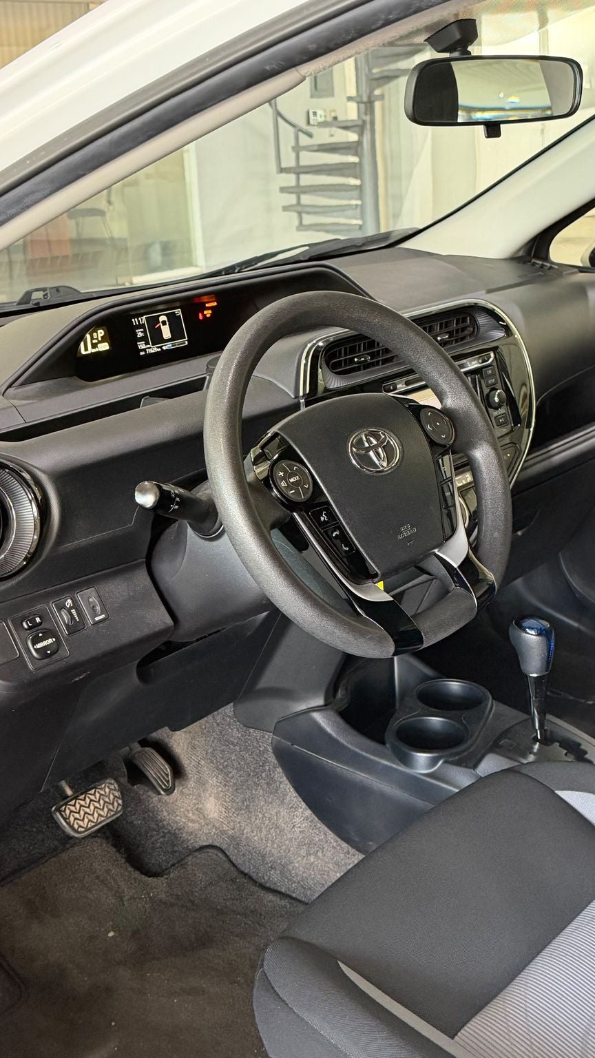 2021 Toyota Prius 1.5 Prius C At