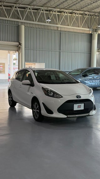 2021 Toyota Prius 1.5 Prius C At