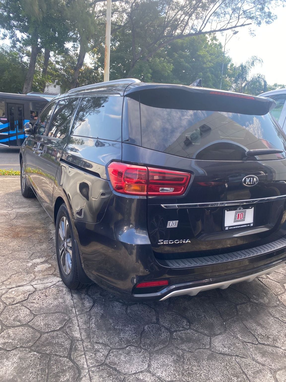 2019 Kia Sedona 3.3 V6 SXL Piel 7 Pasajeros At