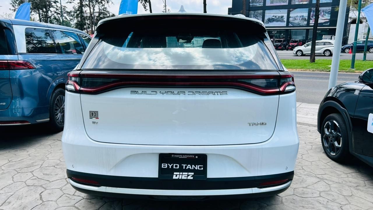 2023 BYD Tang Tang EV At